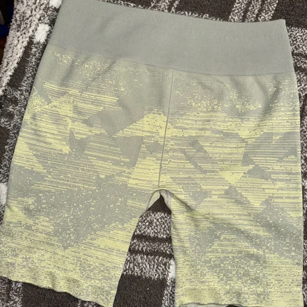 Gymshark - Picture 5 of 7